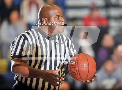 Thumbnail 1 in Mira Mesa @ Mater Dei Catholic photogallery.