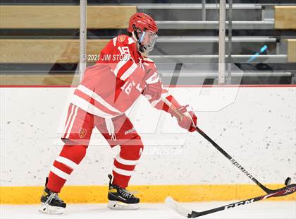 Thumbnail 3 in Trinity-Pawling vs. St. Paul's (Avon Christmas Classic 7th Place) photogallery.