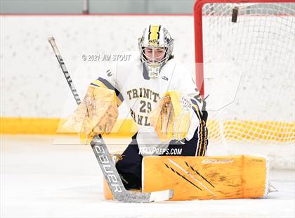 Thumbnail 3 in Trinity-Pawling vs. St. Paul's (Avon Christmas Classic 7th Place) photogallery.