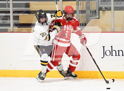 Thumbnail 2 in Trinity-Pawling vs. St. Paul's (Avon Christmas Classic 7th Place) photogallery.