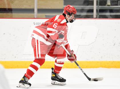 Thumbnail 1 in Trinity-Pawling vs. St. Paul's (Avon Christmas Classic 7th Place) photogallery.