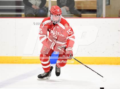 Thumbnail 2 in Trinity-Pawling vs. St. Paul's (Avon Christmas Classic 7th Place) photogallery.