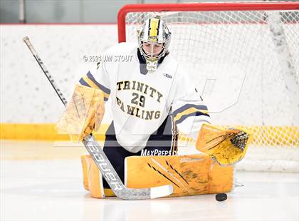 Thumbnail 3 in Trinity-Pawling vs. St. Paul's (Avon Christmas Classic 7th Place) photogallery.