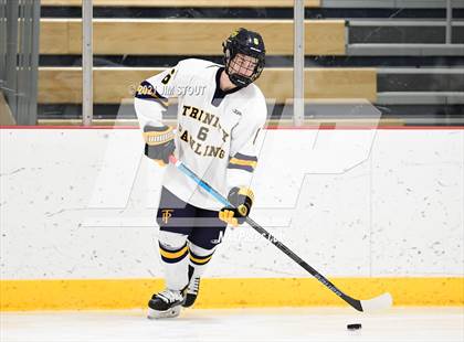 Thumbnail 1 in Trinity-Pawling vs. St. Paul's (Avon Christmas Classic 7th Place) photogallery.