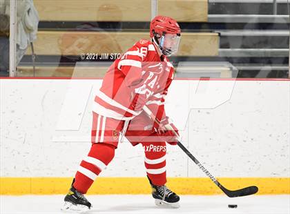 Thumbnail 3 in Trinity-Pawling vs. St. Paul's (Avon Christmas Classic 7th Place) photogallery.