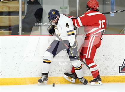 Thumbnail 2 in Trinity-Pawling vs. St. Paul's (Avon Christmas Classic 7th Place) photogallery.