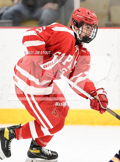 Thumbnail 1 in Trinity-Pawling vs. St. Paul's (Avon Christmas Classic 7th Place) photogallery.