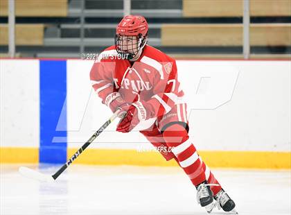 Thumbnail 3 in Trinity-Pawling vs. St. Paul's (Avon Christmas Classic 7th Place) photogallery.