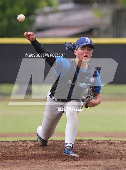 Thumbnail 1 in Kaiser @ Hilo photogallery.