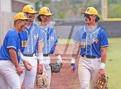 Thumbnail 2 in Kaiser @ Hilo photogallery.