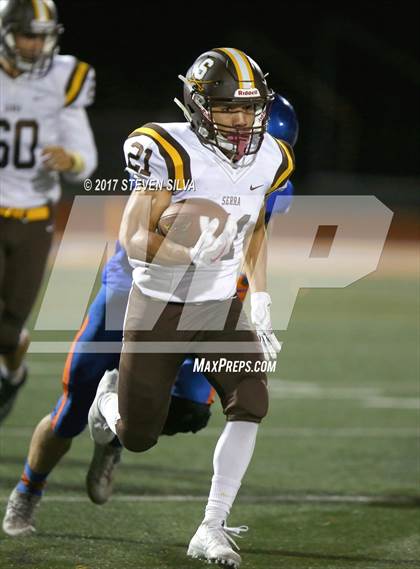 Thumbnail 2 in Serra @ Clairemont photogallery.