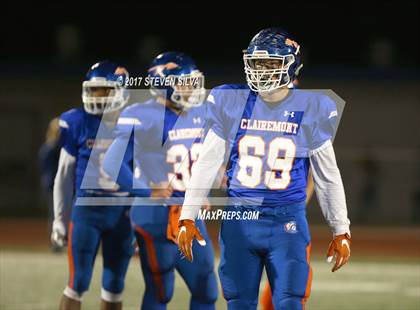 Thumbnail 2 in Serra @ Clairemont photogallery.