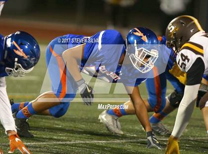 Thumbnail 3 in Serra @ Clairemont photogallery.