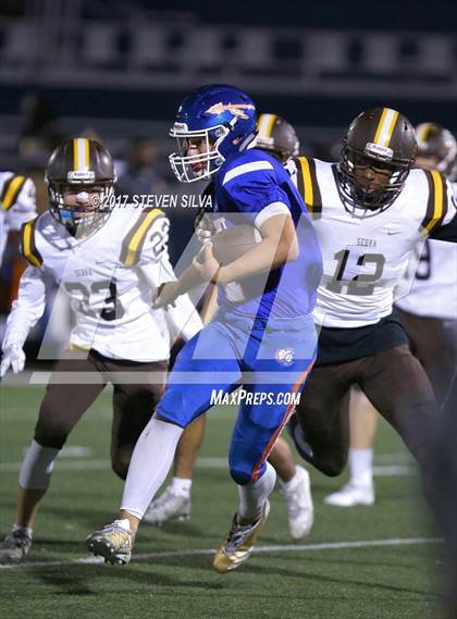 Thumbnail 2 in Serra @ Clairemont photogallery.