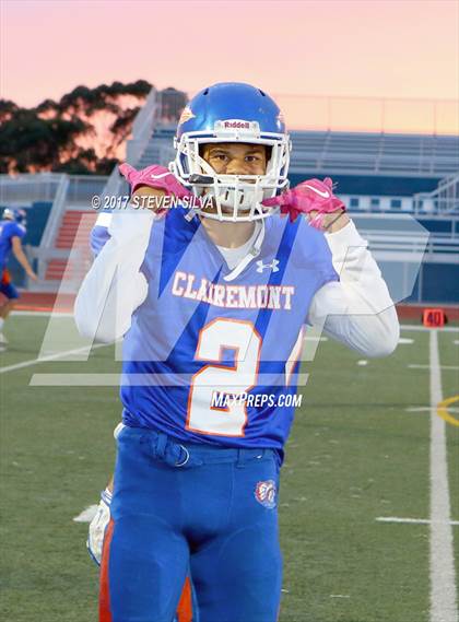 Thumbnail 1 in Serra @ Clairemont photogallery.