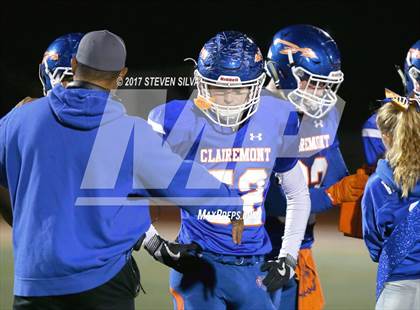 Thumbnail 3 in Serra @ Clairemont photogallery.