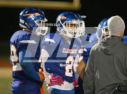 Thumbnail 3 in Serra @ Clairemont photogallery.