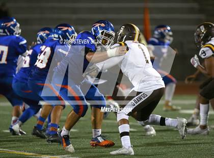 Thumbnail 1 in Serra @ Clairemont photogallery.