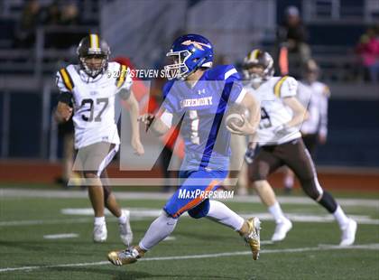 Thumbnail 1 in Serra @ Clairemont photogallery.