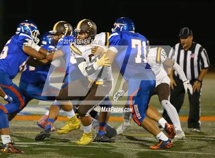 Thumbnail 2 in Serra @ Clairemont photogallery.