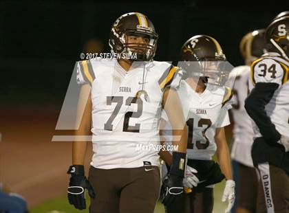 Thumbnail 3 in Serra @ Clairemont photogallery.