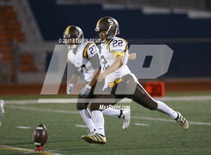 Thumbnail 2 in Serra @ Clairemont photogallery.