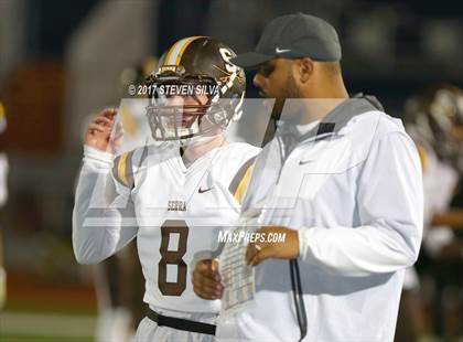 Thumbnail 2 in Serra @ Clairemont photogallery.
