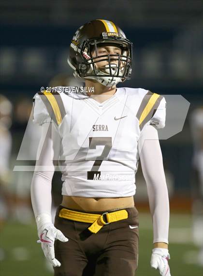 Thumbnail 1 in Serra @ Clairemont photogallery.