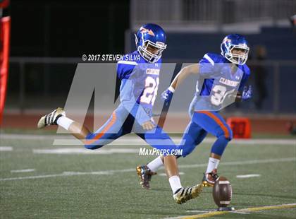 Thumbnail 1 in Serra @ Clairemont photogallery.