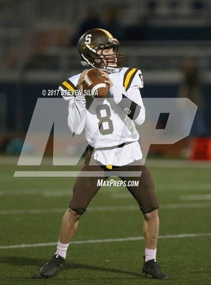 Thumbnail 2 in Serra @ Clairemont photogallery.