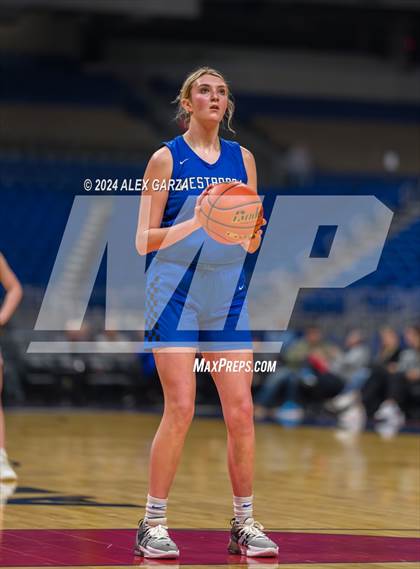 Thumbnail 2 in Newcastle vs. Westbrook (UIL 1A Basketball Semifinal) photogallery.