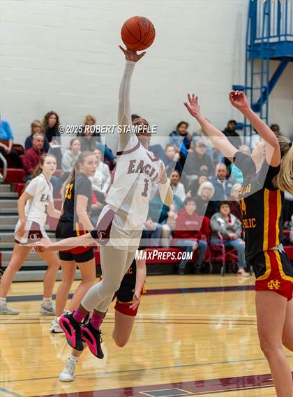 Thumbnail 2 in North Catholic @ Oakland Catholic photogallery.