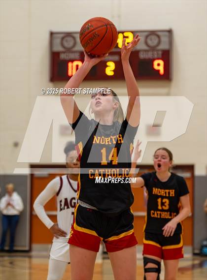Thumbnail 2 in North Catholic @ Oakland Catholic photogallery.