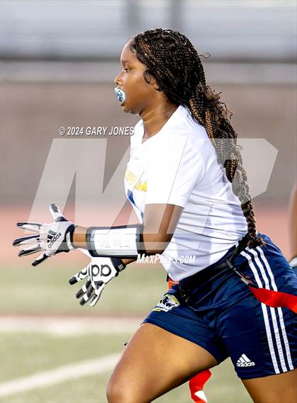 Thumbnail 3 in Inderkum @ Whitney photogallery.