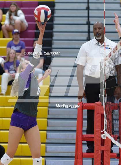 Thumbnail 2 in Notre Dame Prep @ Chaparral photogallery.