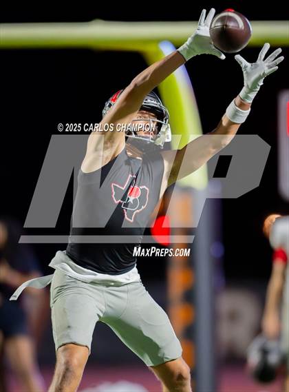 Thumbnail 1 in Bowie @ Hutto  (UIL 6A Division 1 Football Bi-District) photogallery.