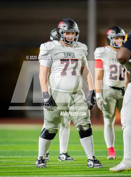 Thumbnail 3 in Bowie @ Hutto  (UIL 6A Division 1 Football Bi-District) photogallery.