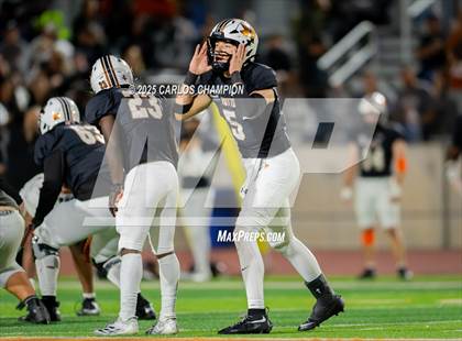 Thumbnail 1 in Bowie @ Hutto  (UIL 6A Division 1 Football Bi-District) photogallery.