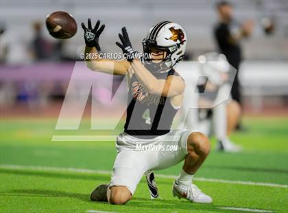 Thumbnail 3 in Bowie @ Hutto  (UIL 6A Division 1 Football Bi-District) photogallery.