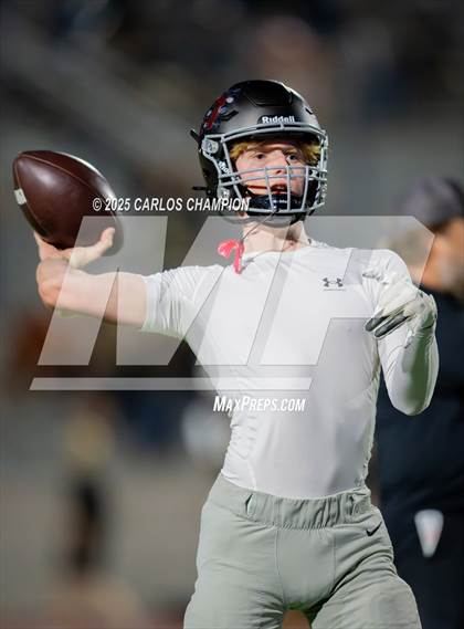 Thumbnail 2 in Bowie @ Hutto  (UIL 6A Division 1 Football Bi-District) photogallery.