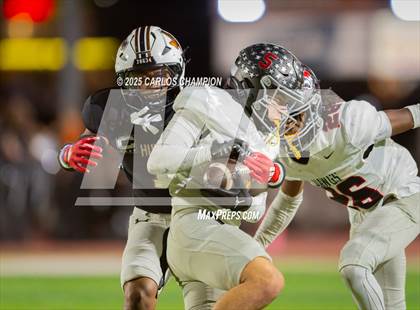 Thumbnail 2 in Bowie @ Hutto  (UIL 6A Division 1 Football Bi-District) photogallery.