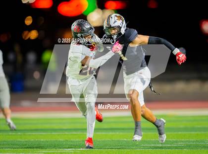 Thumbnail 3 in Bowie @ Hutto  (UIL 6A Division 1 Football Bi-District) photogallery.