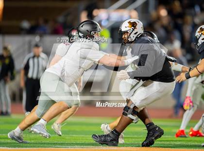 Thumbnail 1 in Bowie @ Hutto  (UIL 6A Division 1 Football Bi-District) photogallery.