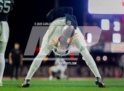 Thumbnail 3 in Bowie @ Hutto  (UIL 6A Division 1 Football Bi-District) photogallery.