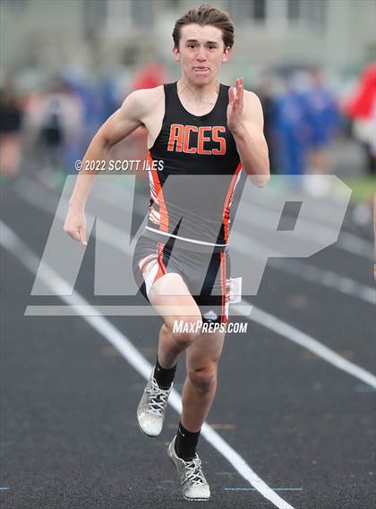 Thumbnail 1 in Cole McCafferty (Boys Track) photogallery.