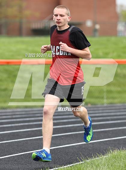 Thumbnail 1 in Cole McCafferty (Boys Track) photogallery.