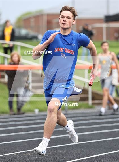 Thumbnail 2 in Cole McCafferty (Boys Track) photogallery.