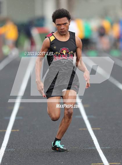 Thumbnail 2 in Cole McCafferty (Boys Track) photogallery.
