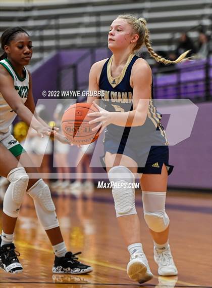 Thumbnail 2 in Tatum vs. New Diana (UIL 3A Region 2 Bi-District Playoff) photogallery.