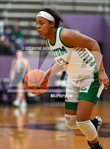 Thumbnail 3 in Tatum vs. New Diana (UIL 3A Region 2 Bi-District Playoff) photogallery.